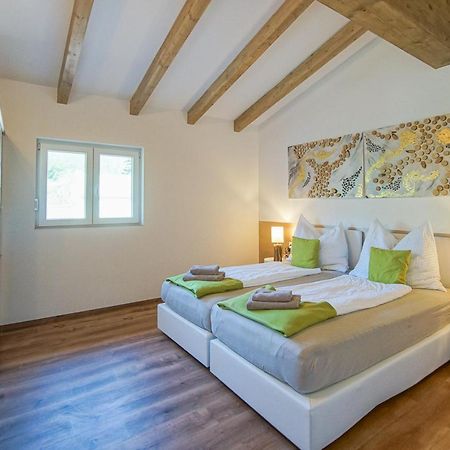 Auszeit Steiraland Penthouse 9 Mit Grossen Balkon Und Parkplatz Apartment Леобен Екстериор снимка