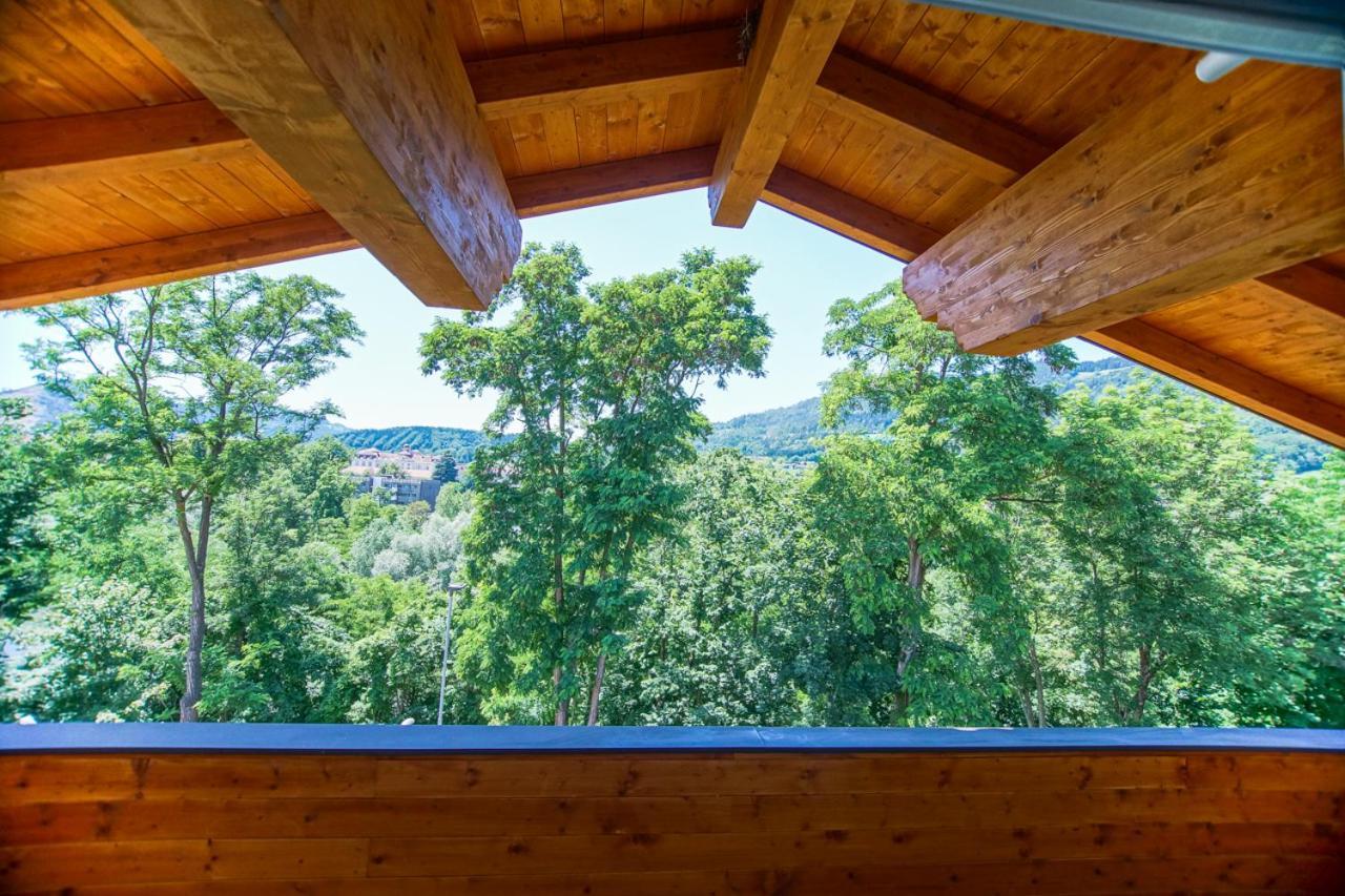 Auszeit Steiraland Penthouse 9 Mit Grossen Balkon Und Parkplatz Apartment Леобен Екстериор снимка
