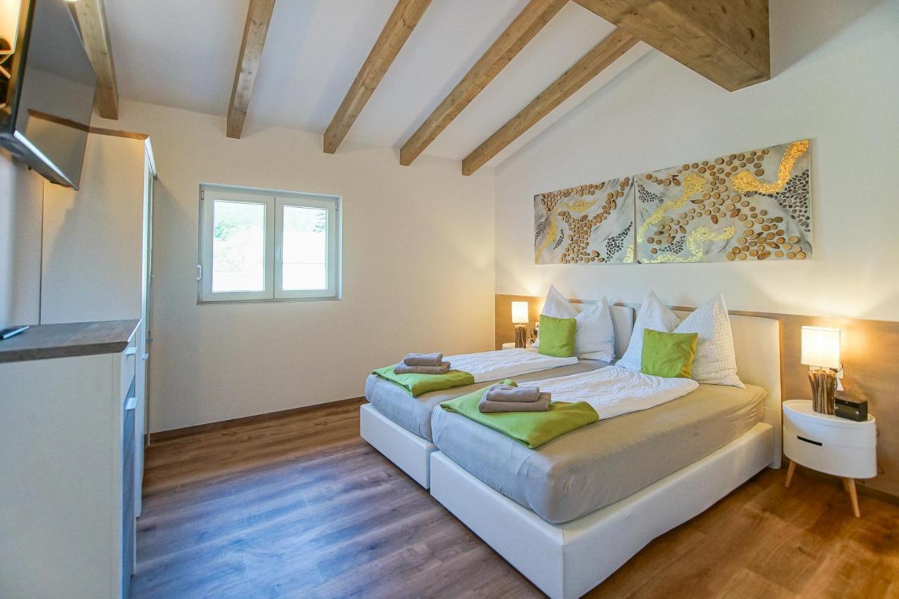 Auszeit Steiraland Penthouse 9 Mit Grossen Balkon Und Parkplatz Apartment Леобен Екстериор снимка